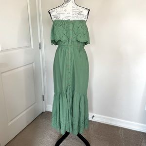 Beautiful green Mink Pink strapless dress